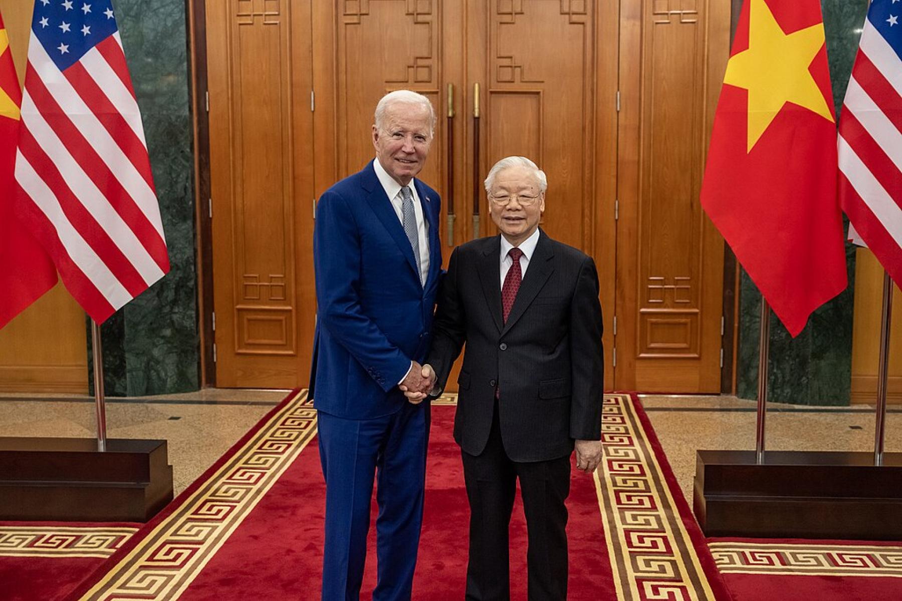 Joe Biden met Nguyen Phu Trong in Hanoi Vietnam in 2023