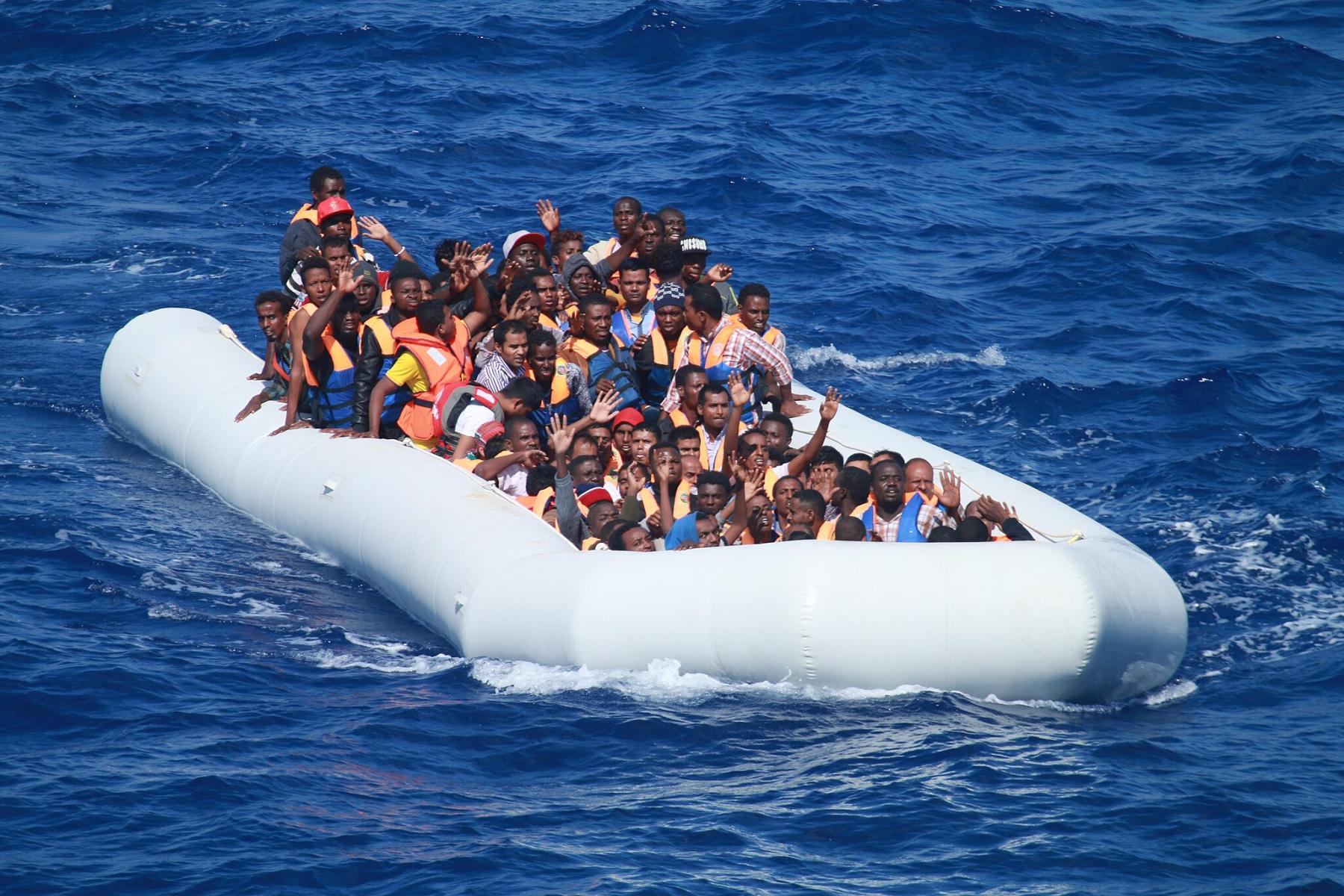 Migranter på en måde i Middelhavet