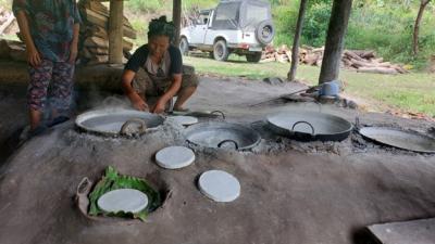 Collective salt production in Machi village