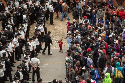 Migrants and police Guatemala
