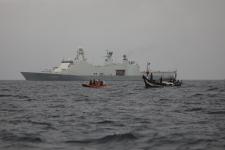 esbern-snarre-security-awareness-visit-nigeriansk-fisker-februar-2022-foto-forsvaret