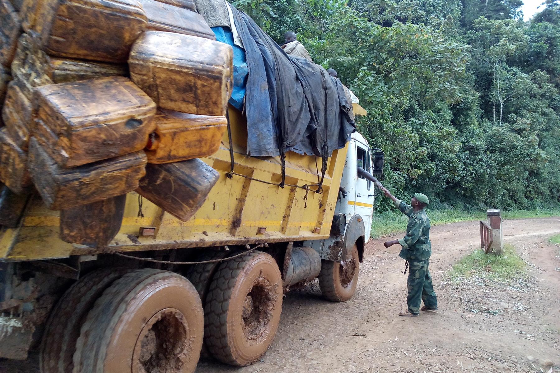 Congolese army roadblock